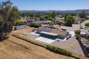 1355 Franklin Ln, Ramona, CA 92065 - Photo 27