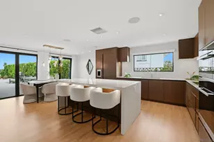 6031 Dirac St, San Diego, CA 92122 - Photo 11