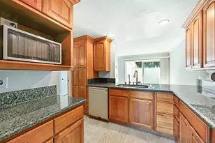 8745 Caminito Sueno, La Jolla, CA 92037 - Photo 15