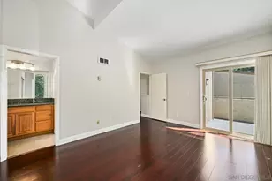 8745 Caminito Sueno, La Jolla, CA 92037 - Photo 23
