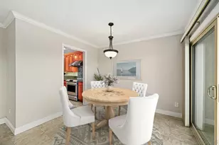 8745 Caminito Sueno, La Jolla, CA 92037 - Photo 11