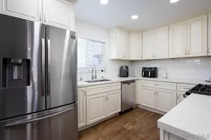 71 E L St, Chula Vista, CA 91911 - Photo 11
