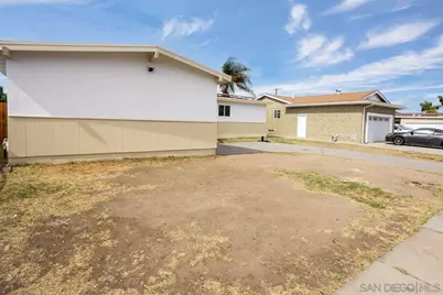  71 E L Street, Chula Vista, CA 91911 - Photo 27