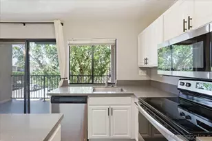 7855 Cowles Mountain Ct, San Diego, CA 92119 - Photo 9