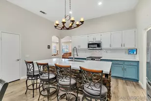 25327 Clear Canyon Cir, Menifee, CA 92584 - Photo 9