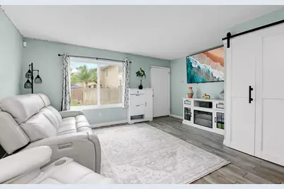  437 Ridgeway Ct, Spring Valley, CA 91977 - Photo 5