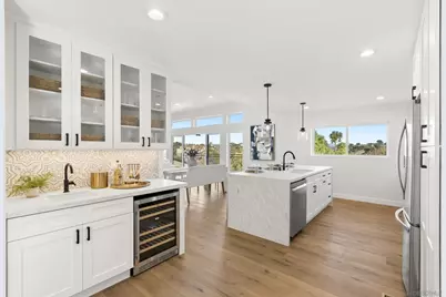  7875 Bellakaren Pl, La Jolla, CA 92037 - Photo 19