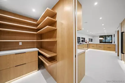  7376 Fay Ave, La Jolla, CA 92037 - Photo 17