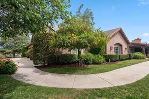 15256 Molly Anne Ct, Valley Center, CA 92082 - Photo 5