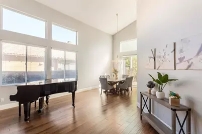  45948 Via La Colorada, Temecula, CA 92592 - Photo 3