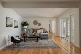 4549 Lyric Ln, San Diego, CA 92117 - Photo 3