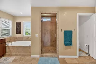 5025 Viewridge Way, Oceanside, CA 92056 - Photo 37