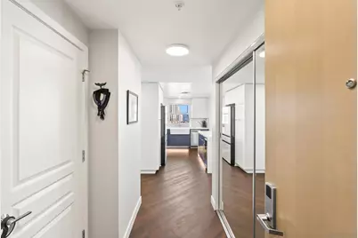  555 Front St. #1302, San Diego, CA 92101 - Photo 5