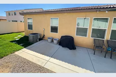  25854 Buckeye Meadow, Homeland, CA 92548 - Photo 5