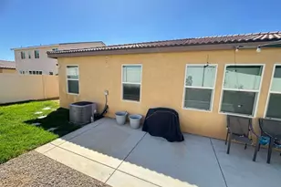 25854 Buckeye Meadow, Homeland, CA 92548 - Photo 5