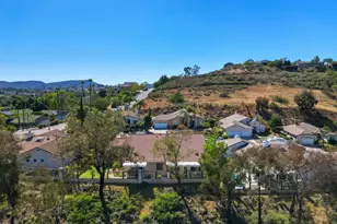 1992 Ridge Way Glen, Escondido, CA 92029 - Photo 5