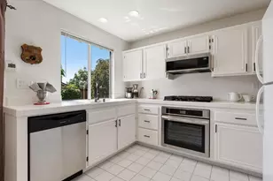 3381 Sherwood Ln, San Marcos, CA 92078 - Photo 11