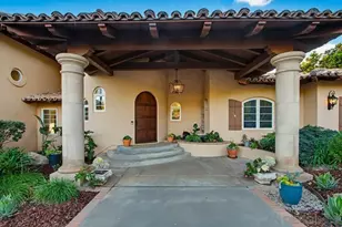 3993 Peony Dr, Fallbrook, CA 92028 - Photo 5