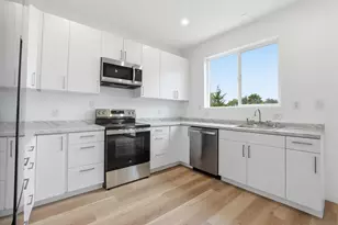 490 Lado De Loma Dr, Vista, CA 92083 - Photo 55