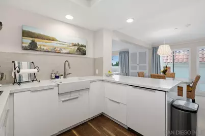  7550 Eads #207, La Jolla, CA 92037 - Photo 9