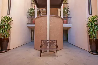  7550 Eads #207, La Jolla, CA 92037 - Photo 5