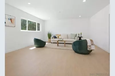  2610 Chestnut Ave, Carlsbad, CA 92010 - Photo 11