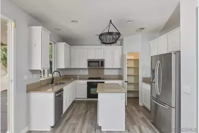  34463 Hillingdon, Winchester, CA 92596 - Photo 13