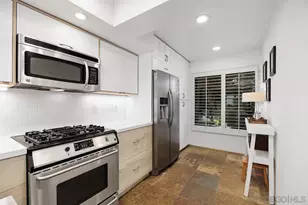 964 Intrepid Ct, Del Mar, CA 92014 - Photo 13