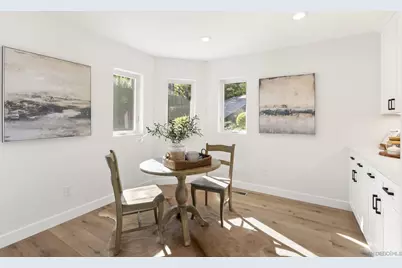  7875 Bellakaren Pl, La Jolla, CA 92037 - Photo 21