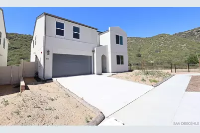  844 Meadowood St Lot 348 #Lot 348, Fallbrook, CA 92028 - Photo 3