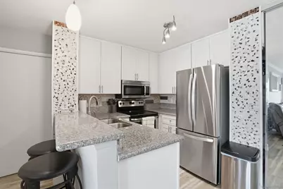 1855 Diamond #114, San Diego, CA 92109 - Photo 7