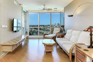 300 W Beech St, San Diego, CA 92101 - Photo 5