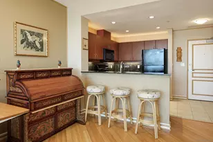 300 W Beech St, San Diego, CA 92101 - Photo 15