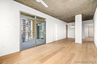  801 Ash St #402, San Diego, CA 92101 - Photo 17