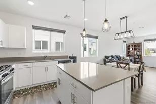 5212 Beachfront Cove St, San Diego, CA 92154 - Photo 9