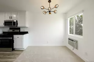 9949 Erma Rd, San Diego, CA 92131 - Photo 11