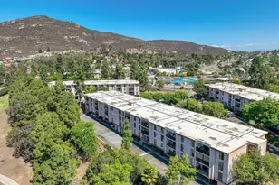 7835 Cowles Mountain Ct, San Diego, CA 92119 - Photo 17