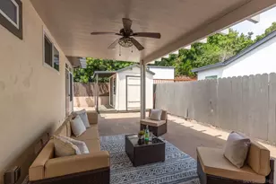 1880 Catalina Blvd, San Diego, CA 92107 - Photo 21