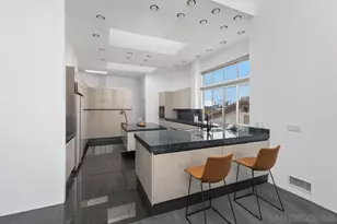 25 Green Turtle Rd, Coronado, CA 92118 - Photo 15