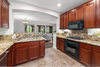  2734 Piantino Cir, San Diego, CA 92108 - Photo 9