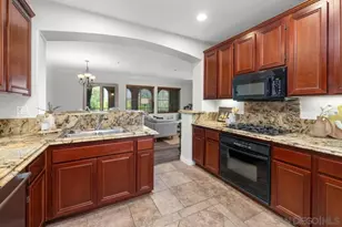 2734 Piantino Cir, San Diego, CA 92108 - Photo 9