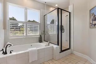 1405 Cressa Ct, Carlsbad, CA 92011 - Photo 17