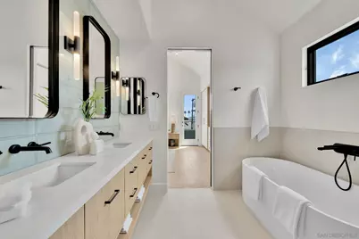  1073 Opal Street, San Diego, CA 92109 - Photo 25