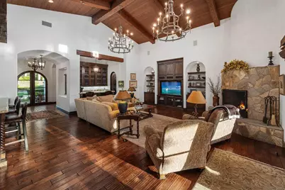  6870 La Valle Plateada, Rancho Santa Fe, CA 92067 - Photo 19