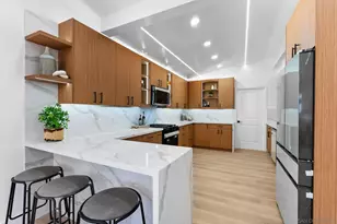 2729 Gobat Ave, San Diego, CA 92122 - Photo 13