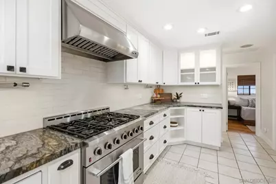  314 Glorietta Place, Coronado, CA 92118 - Photo 9