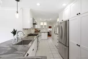 314 Glorietta Pl, Coronado, CA 92118 - Photo 9