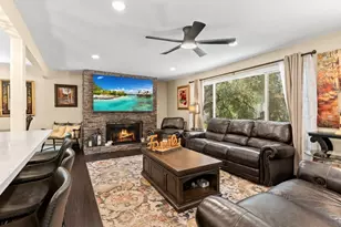 28108 Mountain Meadow Rd, Escondido, CA 92026 - Photo 9