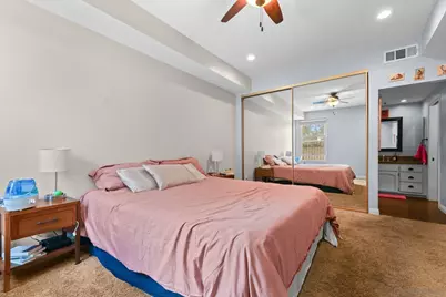  2445 Brant St #204, San Diego, CA 92101 - Photo 17
