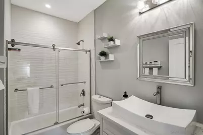  5411 Lauretta St, San Diego, CA 92110 - Photo 5